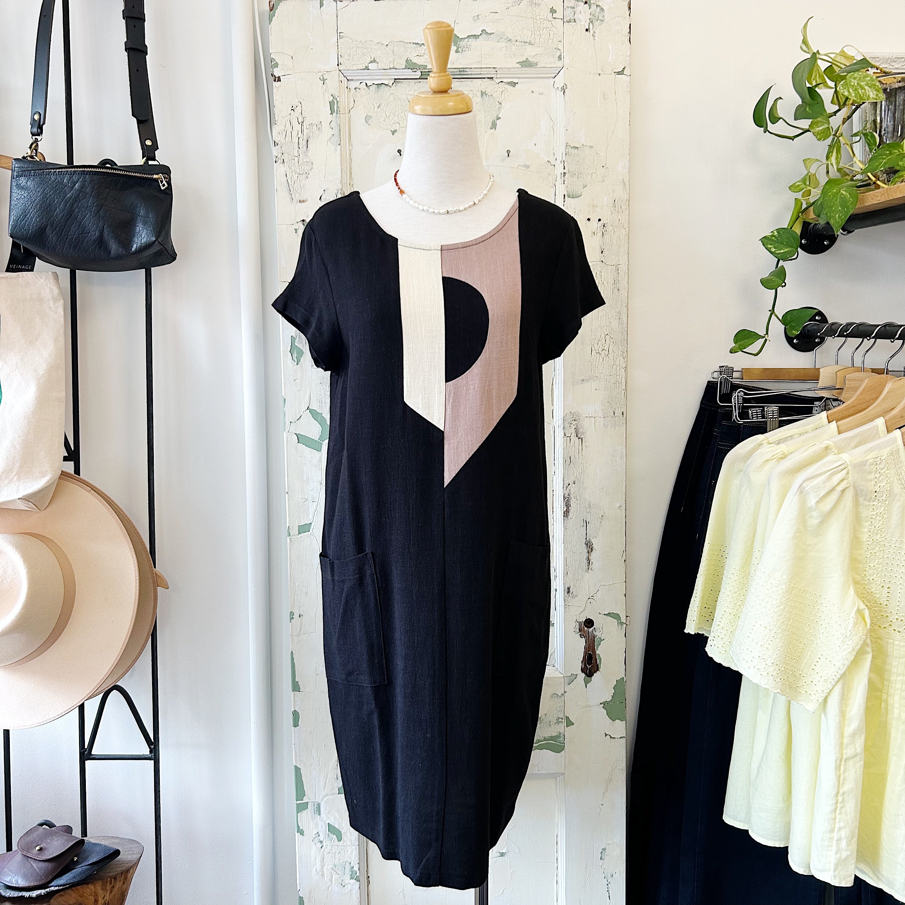 Jennifer Glasgow // Hera Short Dress