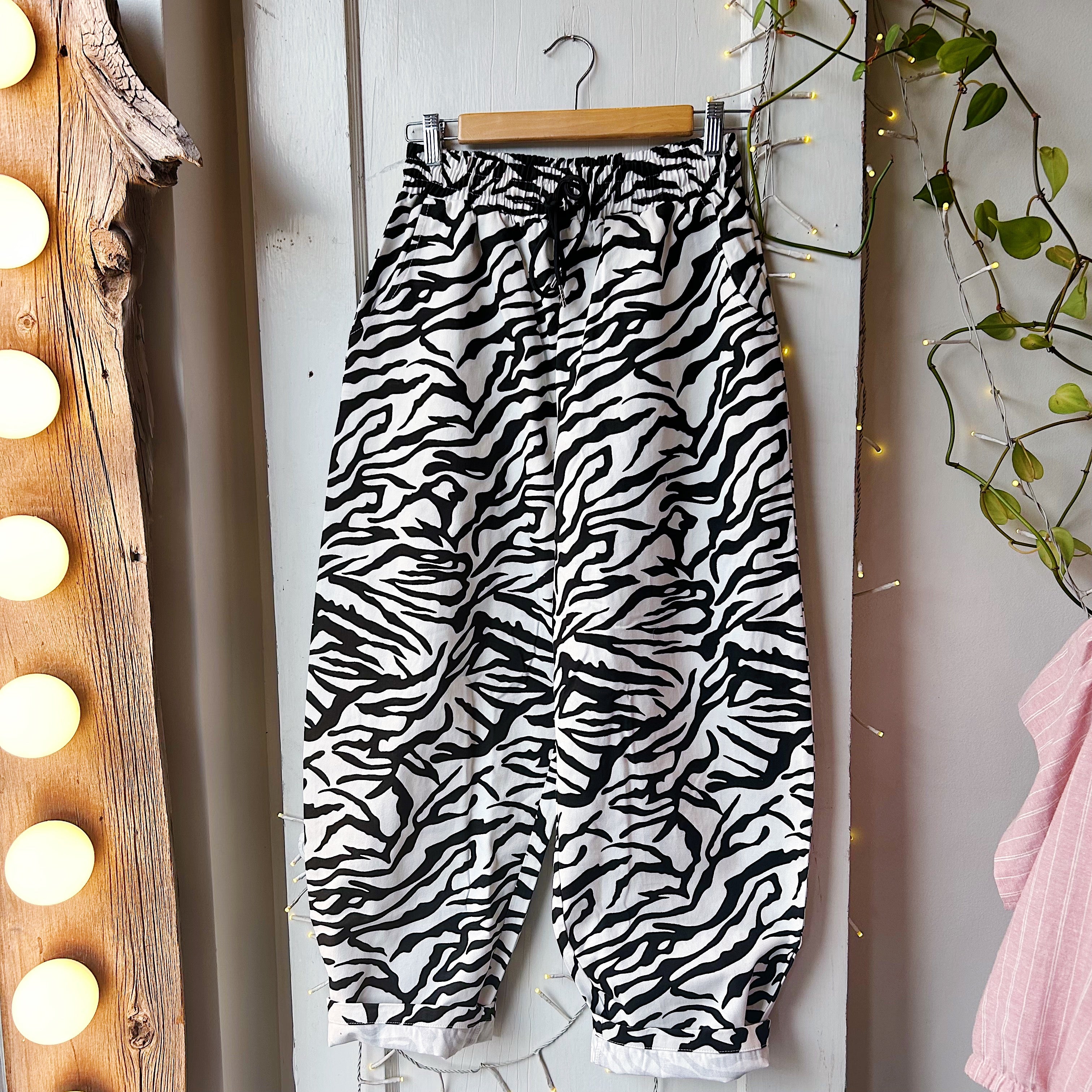 Redsky // Barrel Pants Zebra