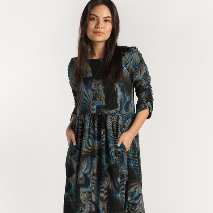 Allison Wonderland // Twist Dress Prism