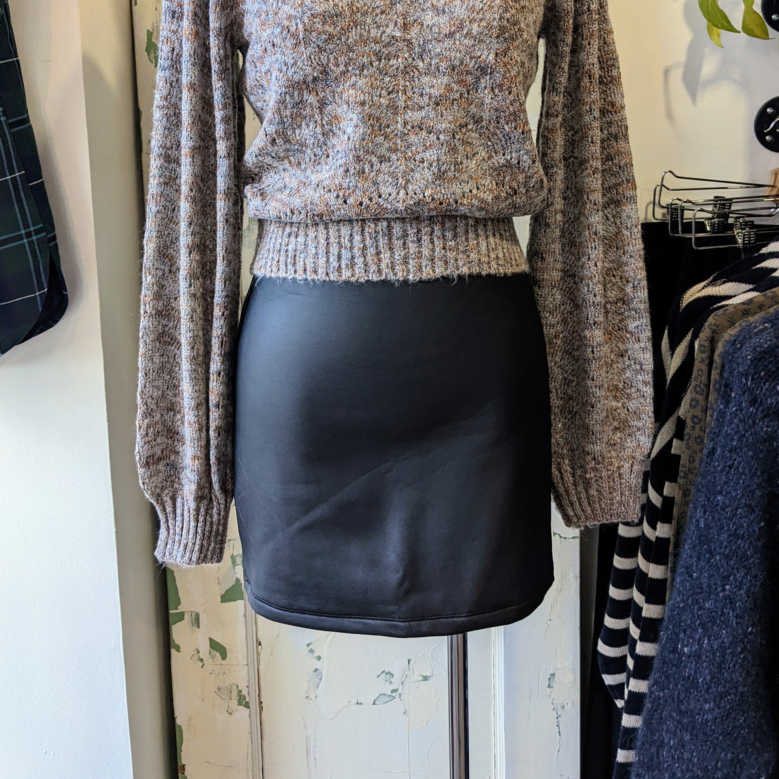Gentle Fawn // Fei Skirt Black