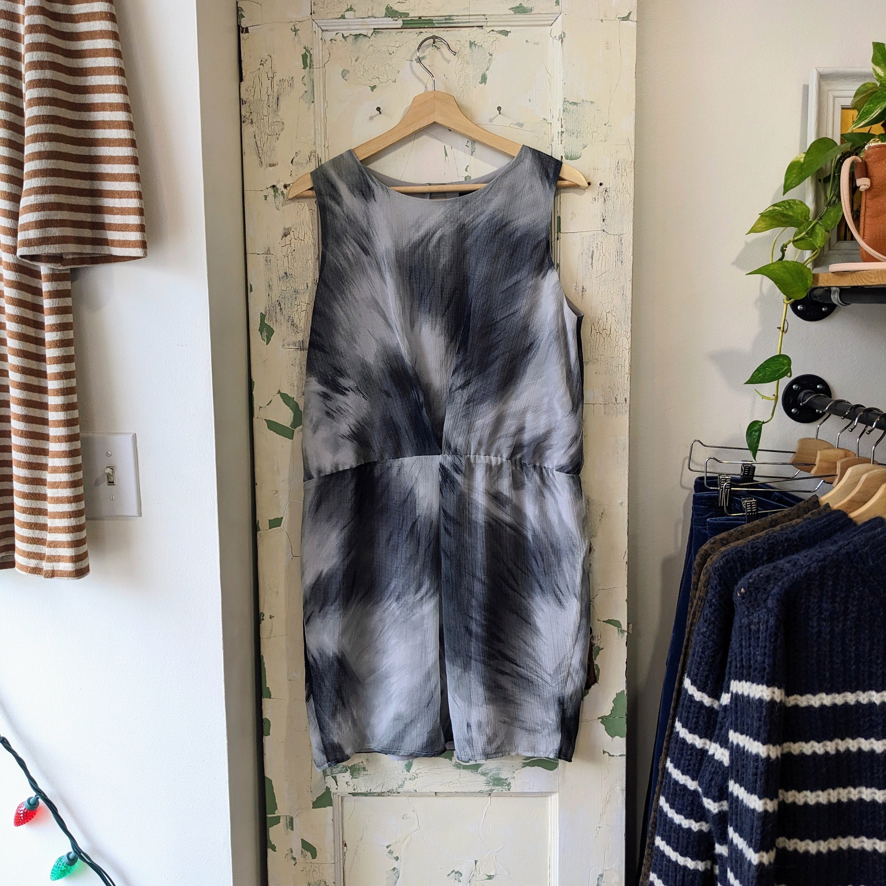 Valerie Dumaine // Meja Chiffon Dress L