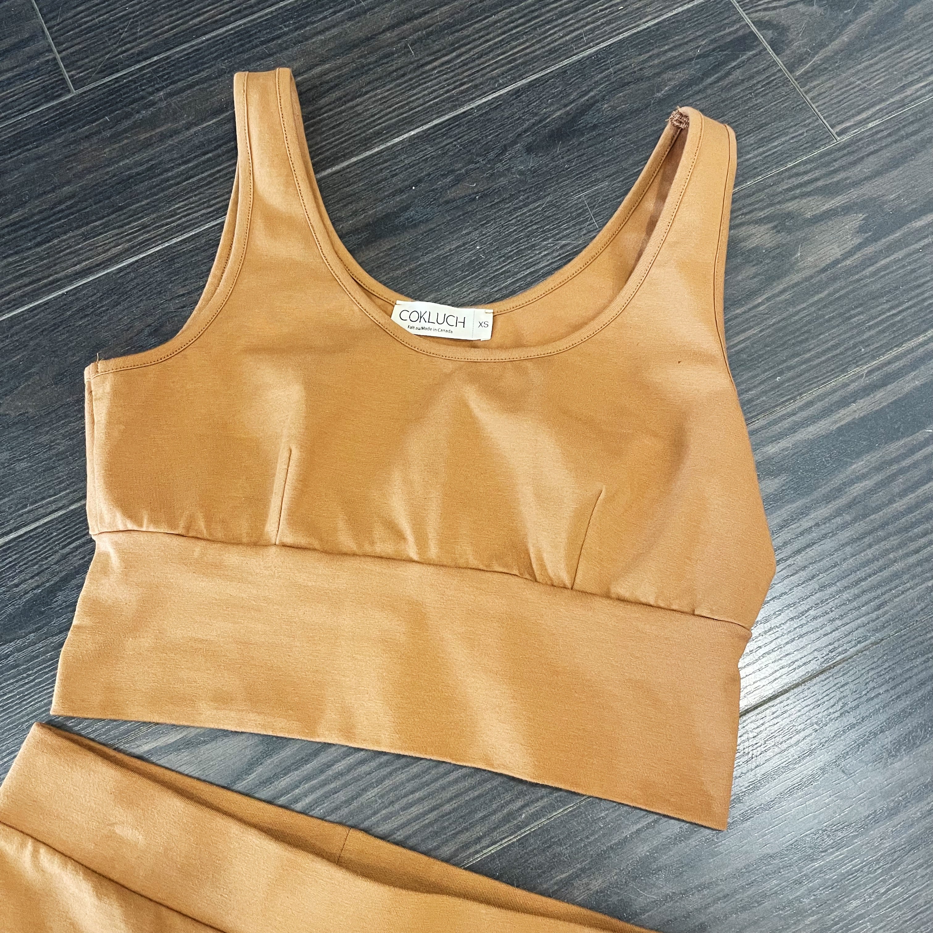 Cokluch // Ixia Golden Top