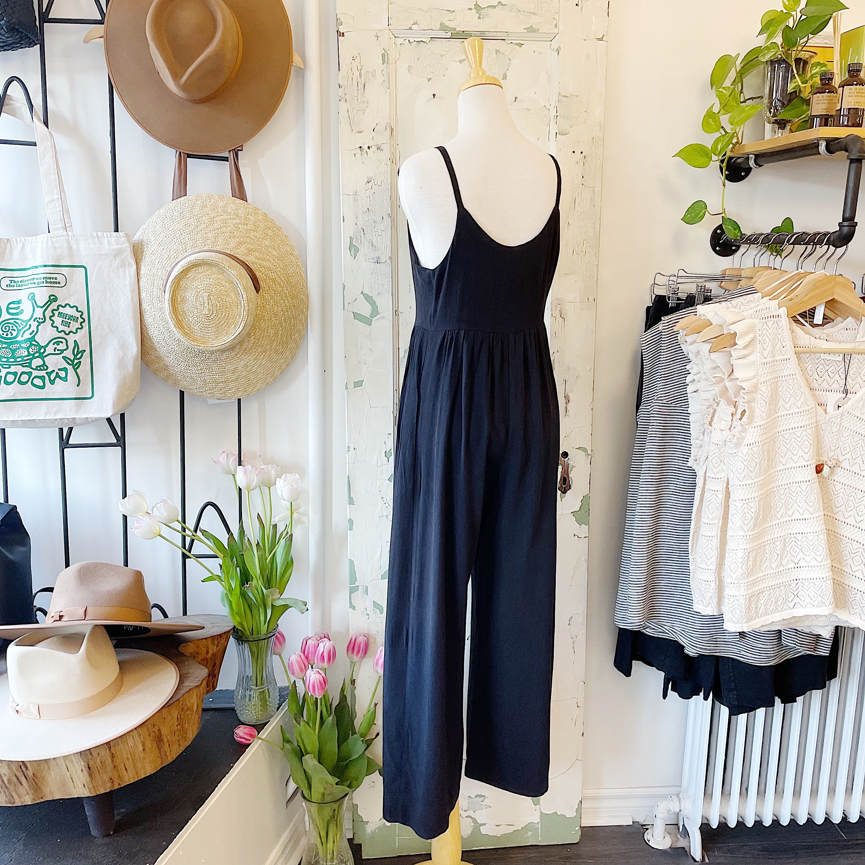 Allison Wonderland // Como Jumpsuit Black LAST ONE SIZE 6