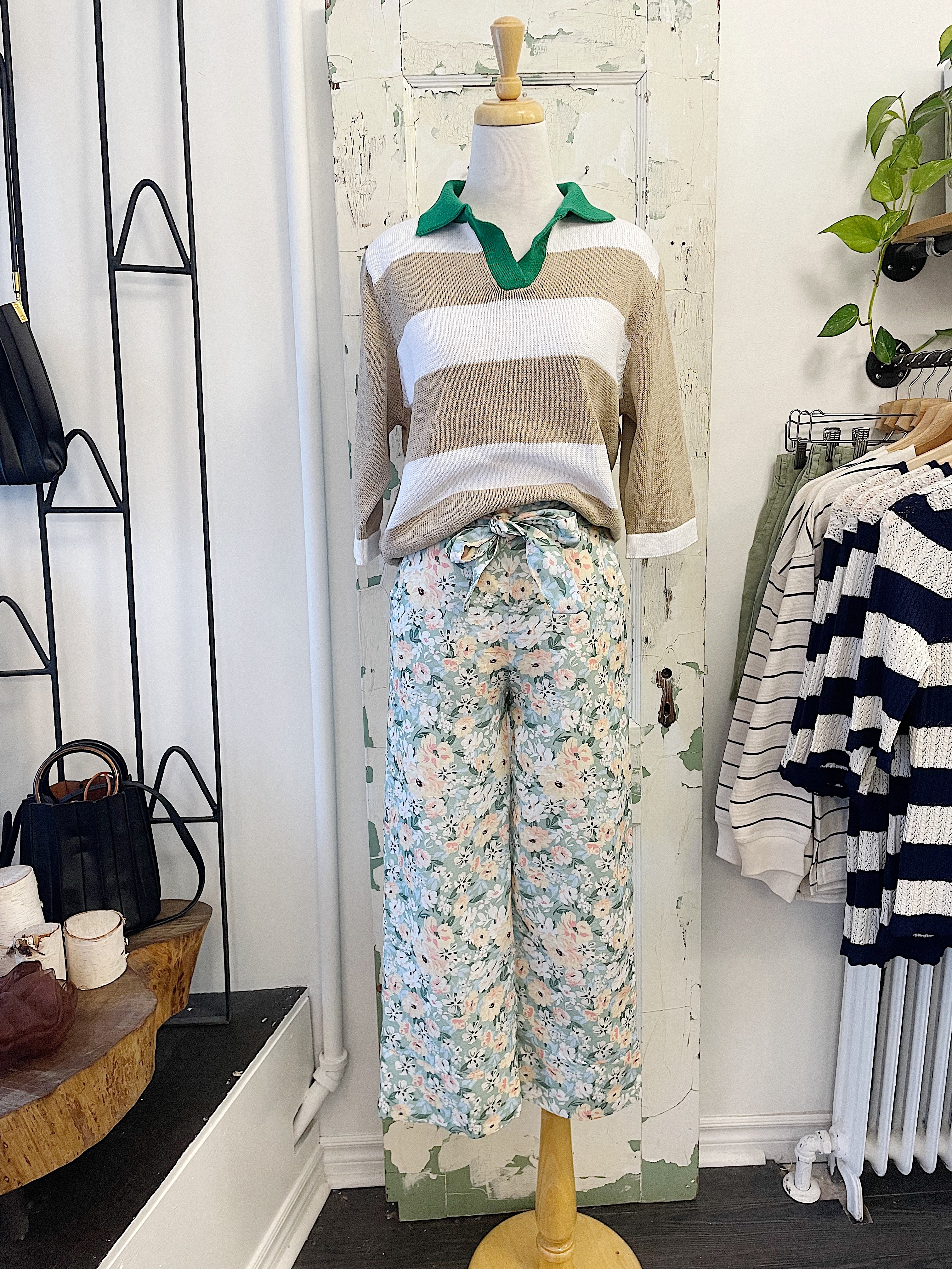 Astrid // Hampton Tie Front Pant Floral