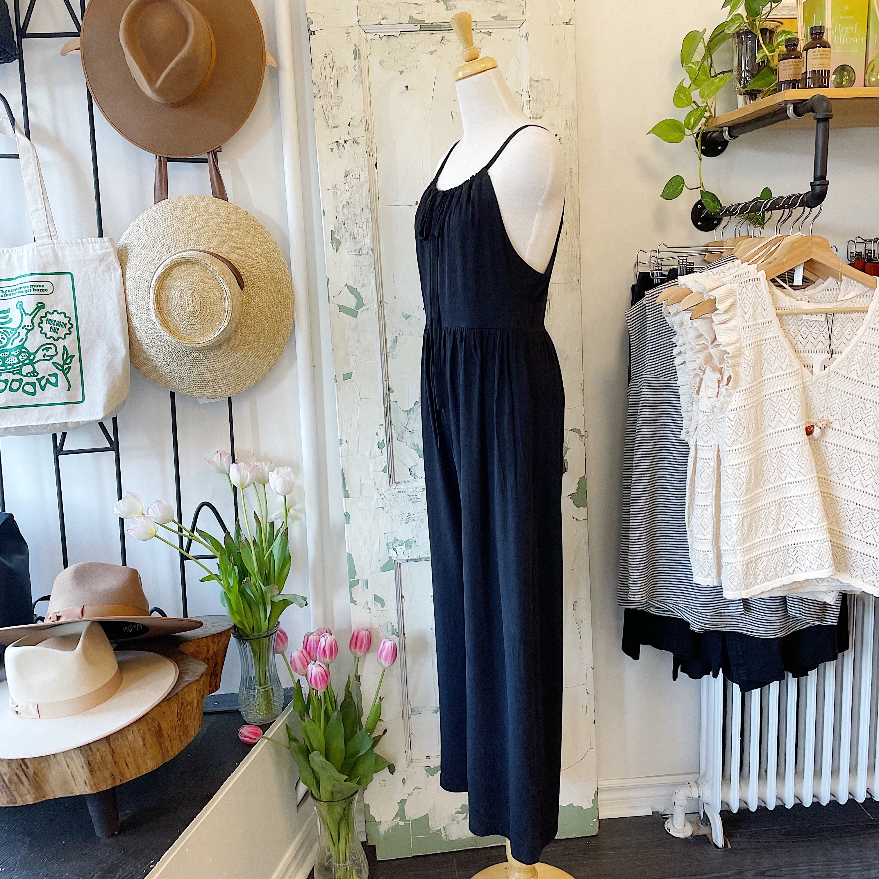 Allison Wonderland // Como Jumpsuit Black LAST ONE SIZE 6