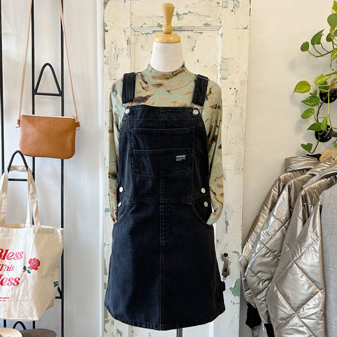 Eve Gravel // Aya Dress Black