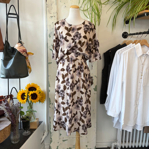 Chlo by Cokluch // Courtney Skirt Natural Floral