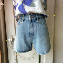 Dr. Denim // Nora Shorts Stream Light Used