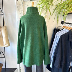 Echo Verde // Dog Walker Sweater Forest Green