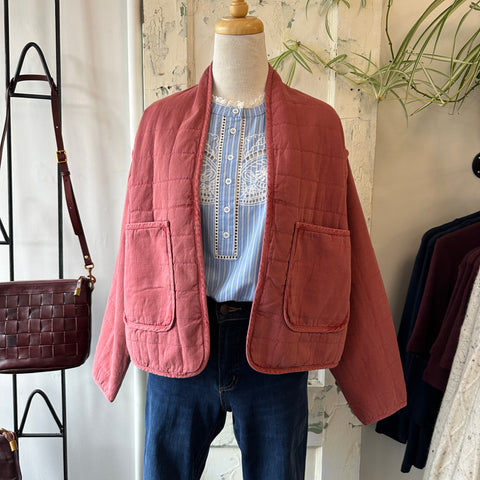 Indi & Cold // Quilted Jacket Clay