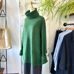 Echo Verde // Dog Walker Sweater Forest Green