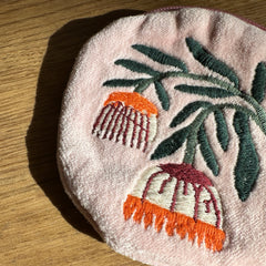 Danica // Coin Purse Embroidered Venus