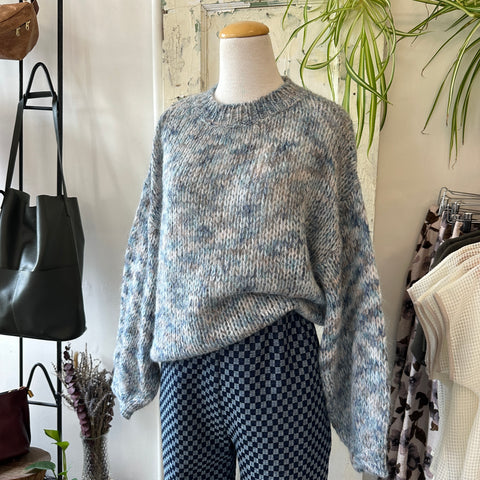 Indi & Cold // Blue Melange Sweater