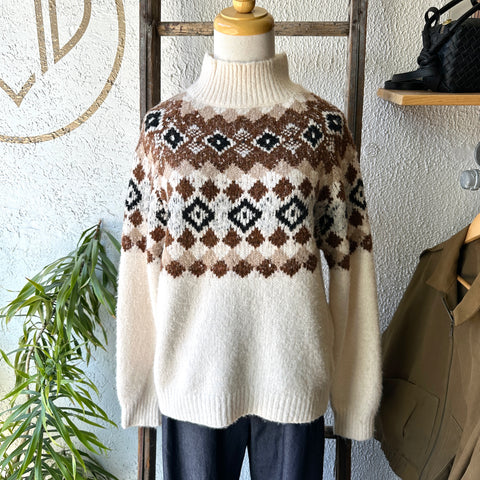 Pink Martini // Faire Isle Sweater Beige