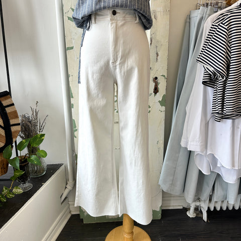 Pink Martini // Mallory Denim White