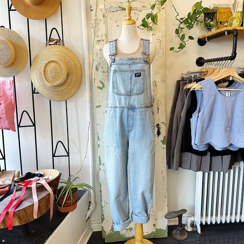 Dr. Denim // Lydia Dungarees Stream Light Worn