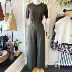 Mus and BomBon // Uriel Pant Green