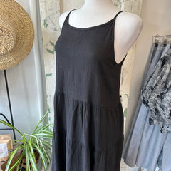 Yoga Jeans // Ophelia Linen Dress Black