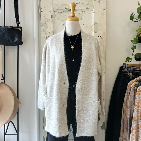 Mus and Bombon // Lladurs Cardigan Sweater