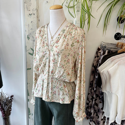 Indi & Cold // Boho Floral Top Ecru