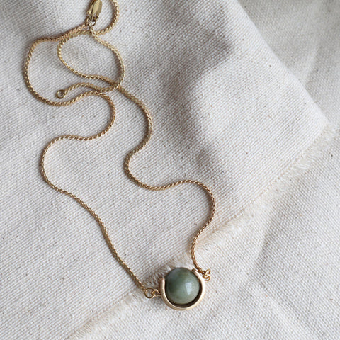 Souvenir // Gem Necklace Jade
