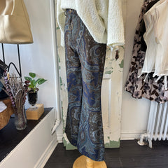 Astrid // Farah Pant Navy Paisley