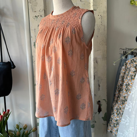 Indi & Cold // Peach Smocked Top