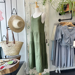 Yoga Jeans // Ophelia Linen Dress Moss
