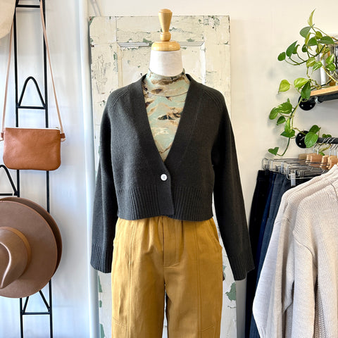 Naïf // Charlotte Cardigan Army Green