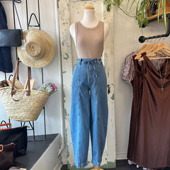 Atelier Reve // Astrid Barrel Jeans Medium Blue