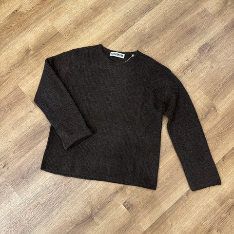 Minimum // Calaha Sweater Seal Brown