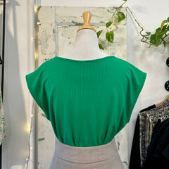 Eve Gravel // Alonso Top Lucky Green