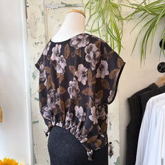 Chlo by Cokluch // Jay Top Black Floral