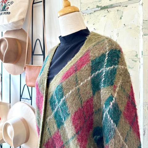 Indi & Cold // Diamond Cardi Olive