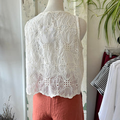 Mus and BomBon // Evelia Vest Top