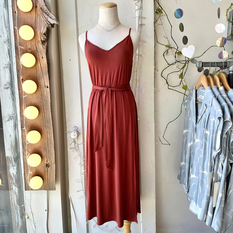 Jennifer Glasgow // Uma Wraparound Dress Red
