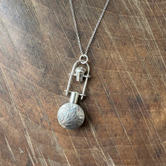 Souvenir // Minette Vessel Necklace SS