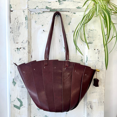 Uppdoo // Bloom XL Tote Oxblood