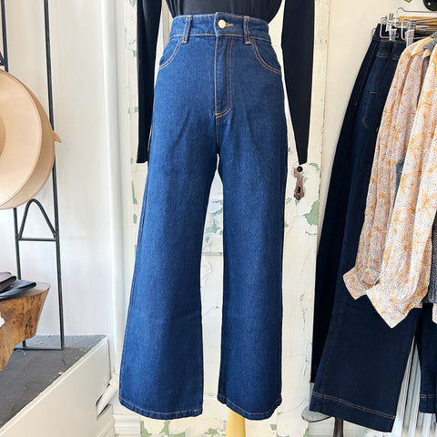 Mus and Bombon // Mencia Pant Blue