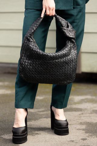 RISA // Zar Handwoven Shoulder Bag Black
