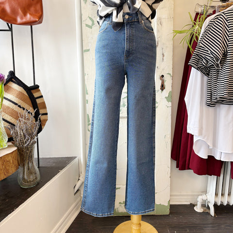 Dr. Denim // Moxy High Waist Straight Jeans