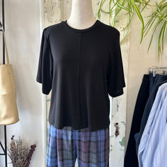 Eve Gravel // Neville Top Black