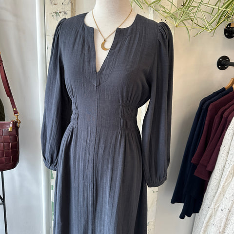Indi & Cold // Cotton Crepe Dress Navy