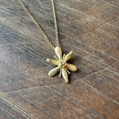 Hawkly // Flora Necklace Bronze