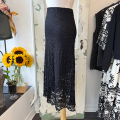 Astrid // Milo Skirt Black