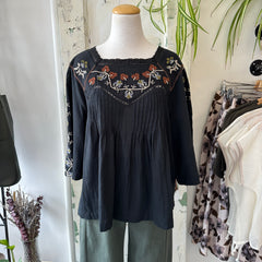 Indi & Cold // Black Embroidered Blouse
