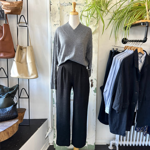Mus and BomBon // Uriel Pant Green