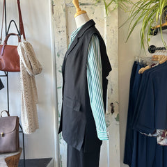 Pink Martini // Helen Vest Black