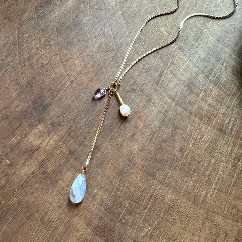 Hailey Gerrits // Brisa Necklace Agate
