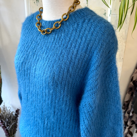 Indi & Cold // Fluffy Mohair Sweater Blue